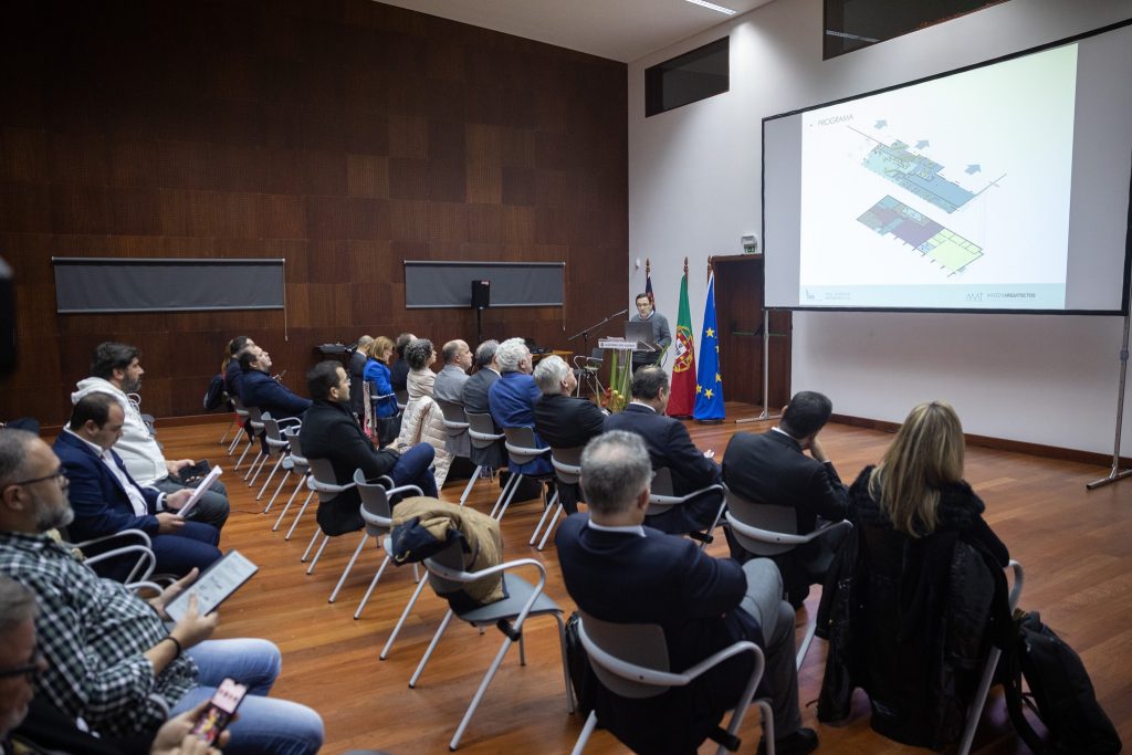 Apresentação do Projeto de Ampliação e Remodelação da Aerogare e do Edifício para Serviço de Salvamento e Luta Contra Incêndios (SSLCI) do Aeródromo da Ilha do Corvo